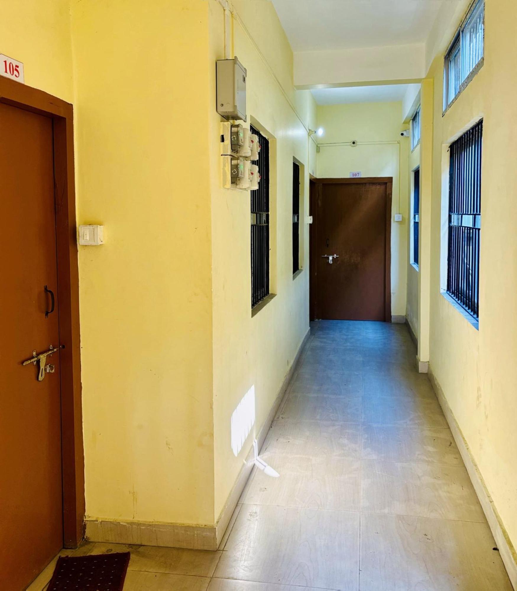 Capital Heritage Homestay Гувахати Экстерьер фото